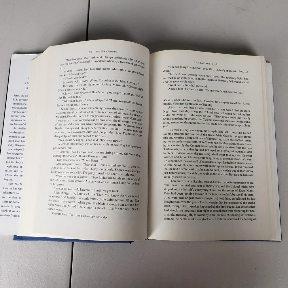 The Passage Justin Cronin 1st Edition Hardcover 2010 Sci-Fi Horror Novel